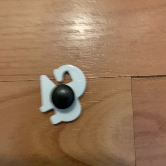 One Piece UCA Shoe Charm - Picture 2 of 2